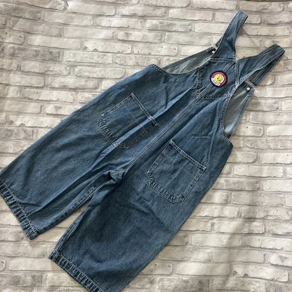 Looney Toons product pair
